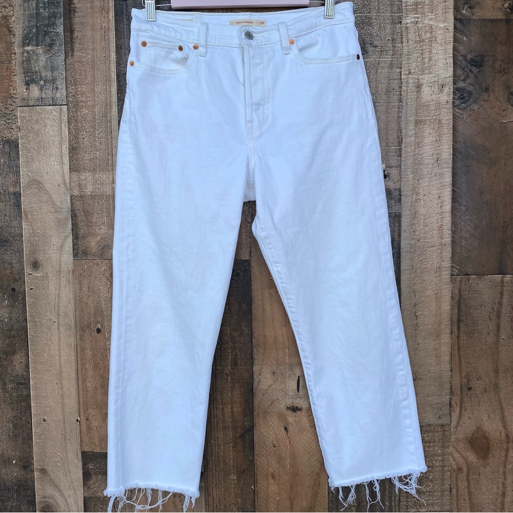 Levi’s Wedgie Straight Cropped Jeans Big E